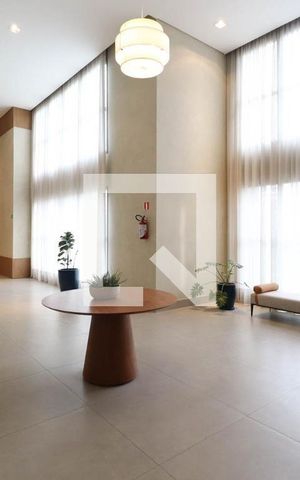 Apartamento à venda com 84m², 3 quartos e 1 vaga Apartamento à venda com 84m², 3 quartos e 1 vagaHall social