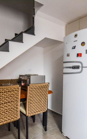 Apartamento à venda com 106m², 2 quartos e 2 vagas Apartamento à venda com 106m², 2 quartos e 2 vagasCozinha