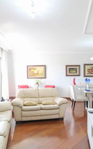 Apartamento à venda com 144m², 4 quartos e 2 vagas
