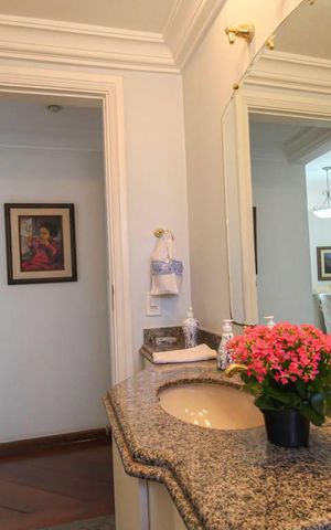 Apartamento à venda com 144m², 4 quartos e 2 vagas
