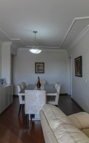Apartamento à venda com 144m², 4 quartos e 2 vagas