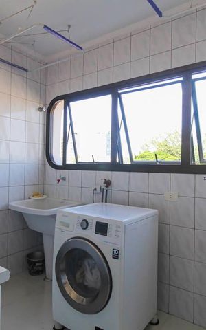 Apartamento à venda com 144m², 4 quartos e 2 vagas