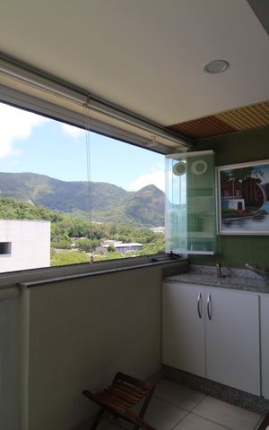Apartamento à venda com 66m², 2 quartos e 1 vagaSala - Varanda