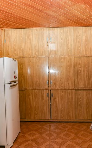 Casa à venda com 175m², 4 quartos e 1 vaga Casa à venda com 175m², 4 quartos e 1 vagaCozinha