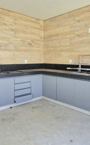 Casa à venda com 500m², 3 quartos e 4 vagas