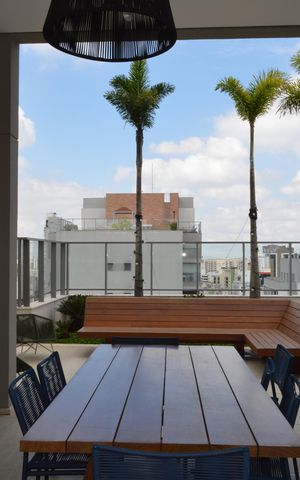 Apartamento à venda com 116m², 2 quartos e 2 vagasChurrasqueira