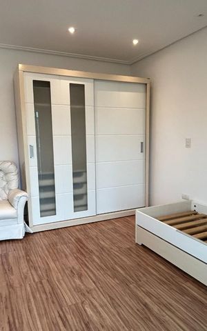 Casa para alugar com 330m², 4 quartos e 3 vagas