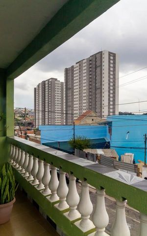 Casa à venda com 120m², 3 quartos e 2 vagas Casa à venda com 120m², 3 quartos e 2 vagasVaranda da Sala