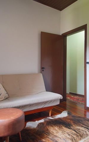 Casa à venda com 600m², 2 quartos e 1 vagaSala de TV