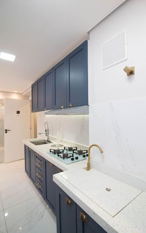 Apartamento à venda com 37m², 2 quartos e sem vaga Apartamento à venda com 37m², 2 quartos e sem vagaCozinha - Armários