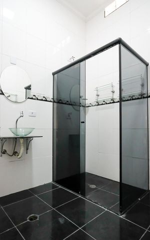 Casa à venda com 150m², 3 quartos e 1 vagaBanheiro