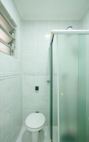 Casa à venda com 150m², 3 quartos e 1 vagaÁrea de serviço