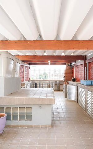 Casa à venda com 150m², 3 quartos e 1 vagaVaranda e quintal