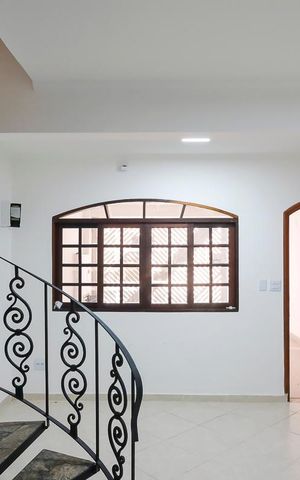Casa à venda com 150m², 3 quartos e 1 vagaSala