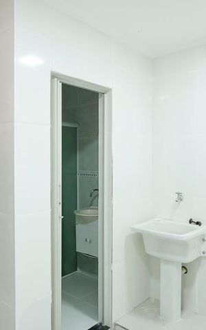 Casa à venda com 150m², 3 quartos e 1 vagaÁrea de serviço