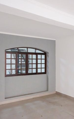 Casa à venda com 150m², 3 quartos e 1 vagaGaragem