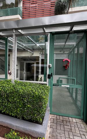 Apartamento para alugar com 62m², 2 quartos e 2 vagas Apartamento para alugar com 62m², 2 quartos e 2 vagasFachada