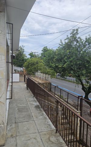 Casa para alugar com 163m², 3 quartos e 4 vagas