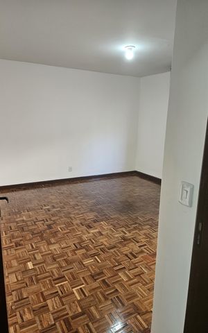 Casa para alugar com 163m², 3 quartos e 4 vagas