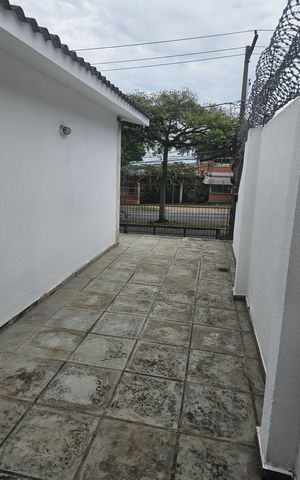 Casa para alugar com 163m², 3 quartos e 4 vagas