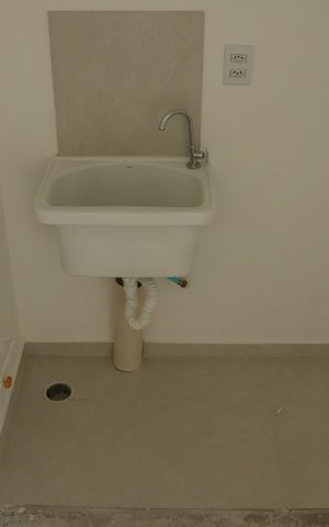Apartamento à venda com 34m², 2 quartos e sem vagaCozinha e Área de Serviço