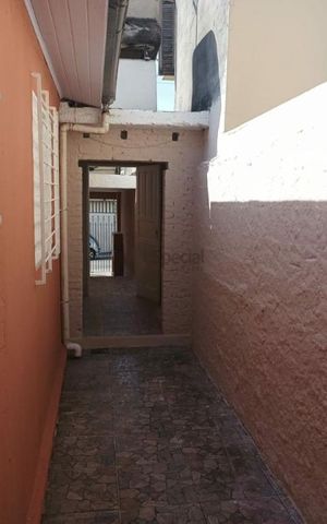 Casa à venda com 108m², 2 quartos e 1 vaga