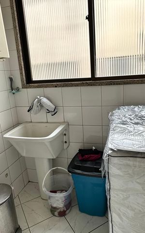 Apartamento à venda com 118m², 3 quartos e 2 vagas Apartamento à venda com 118m², 3 quartos e 2 vagasÁrea de Serviço