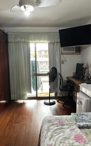 Apartamento à venda com 118m², 3 quartos e 2 vagas Apartamento à venda com 118m², 3 quartos e 2 vagasQuarto 1