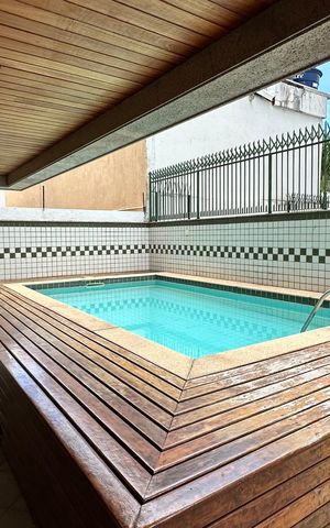 Apartamento à venda com 118m², 3 quartos e 2 vagas Apartamento à venda com 118m², 3 quartos e 2 vagasÁrea comum - Piscina