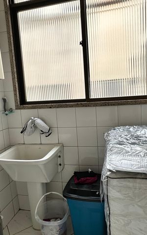 Apartamento à venda com 118m², 3 quartos e 2 vagas Apartamento à venda com 118m², 3 quartos e 2 vagasÁrea de Serviço