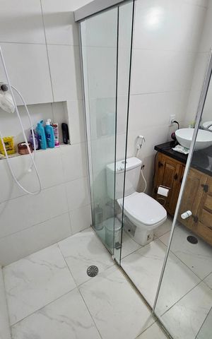 Casa à venda com 180m², 2 quartos e 2 vagas