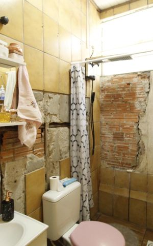 Casa para alugar com 106m², 3 quartos e 2 vagasBanheiro