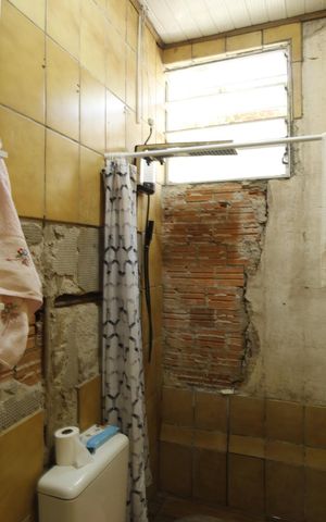 Casa para alugar com 106m², 3 quartos e 2 vagasBanheiro