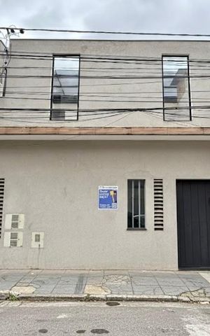 Casa para alugar com 35m², 1 quarto e sem vaga Casa para alugar com 35m², 1 quarto e sem vagaFachada