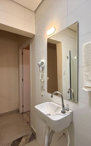 Casa para alugar com 35m², 1 quarto e sem vaga Casa para alugar com 35m², 1 quarto e sem vagaBanheiro