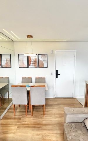 Apartamento à venda com 43m², 2 quartos e 1 vaga Apartamento à venda com 43m², 2 quartos e 1 vagaSala