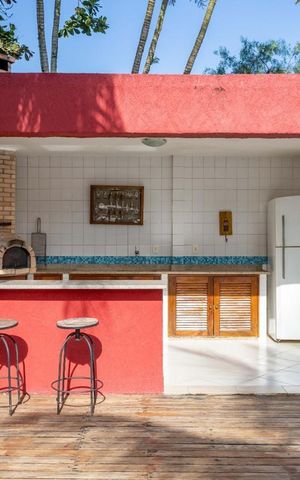 Casa à venda com 1500m², 5 quartos e 5 vagas