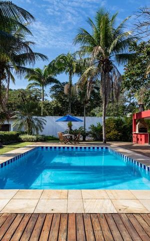Casa à venda com 1500m², 5 quartos e 5 vagas