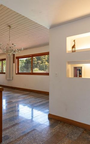 Casa à venda com 1500m², 5 quartos e 5 vagas