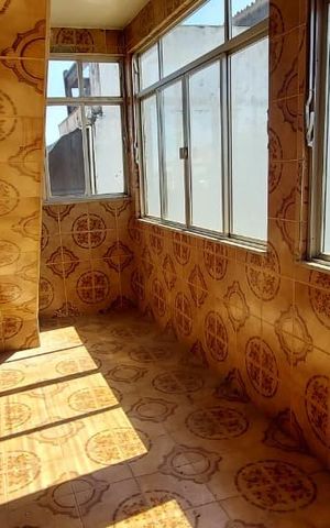 Casa à venda com 298m², 5 quartos e 3 vagas