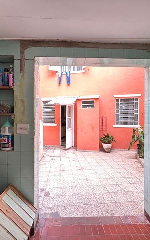 Casa à venda com 211m², 2 quartos e 2 vagas Casa à venda com 211m², 2 quartos e 2 vagasÁrea de Serviço