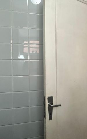 Casa à venda com 211m², 2 quartos e 2 vagas Casa à venda com 211m², 2 quartos e 2 vagasLavabo