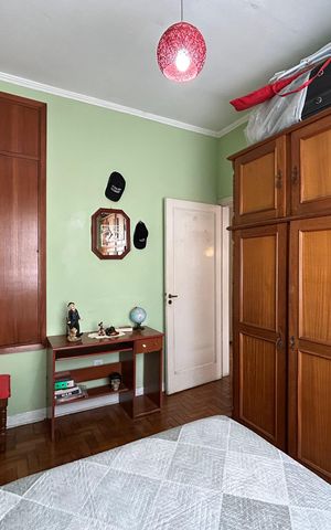 Casa à venda com 211m², 2 quartos e 2 vagas Casa à venda com 211m², 2 quartos e 2 vagasQuarto 2