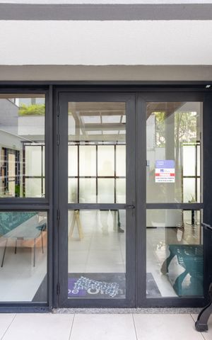 Studio à venda com 32m², 1 quarto e sem vaga Studio à venda com 32m², 1 quarto e sem vagaEntrada