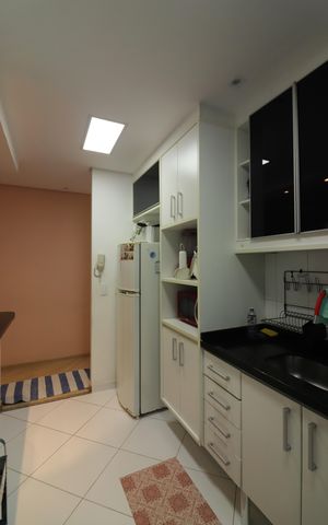 Apartamento para alugar com 64m², 2 quartos e 2 vagasCozinha 