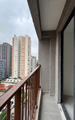 Studio para alugar com 25m², 1 quarto e sem vaga Studio para alugar com 25m², 1 quarto e sem vagaVaranda