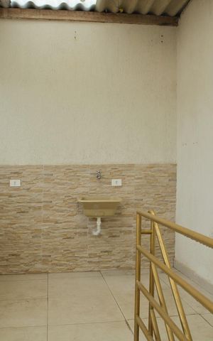 Casa à venda com 140m², 2 quartos e 2 vagasÁrea de Serviço