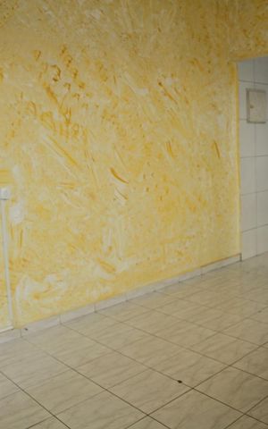 Casa à venda com 140m², 2 quartos e 2 vagasSala