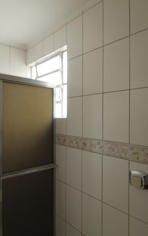 Apartamento à venda com 43m², 1 quarto e sem vagaBanheiro da Suíte 1
