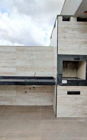 Casa à venda com 105m², 3 quartos e 3 vagas Casa à venda com 105m², 3 quartos e 3 vagasÁrea externa